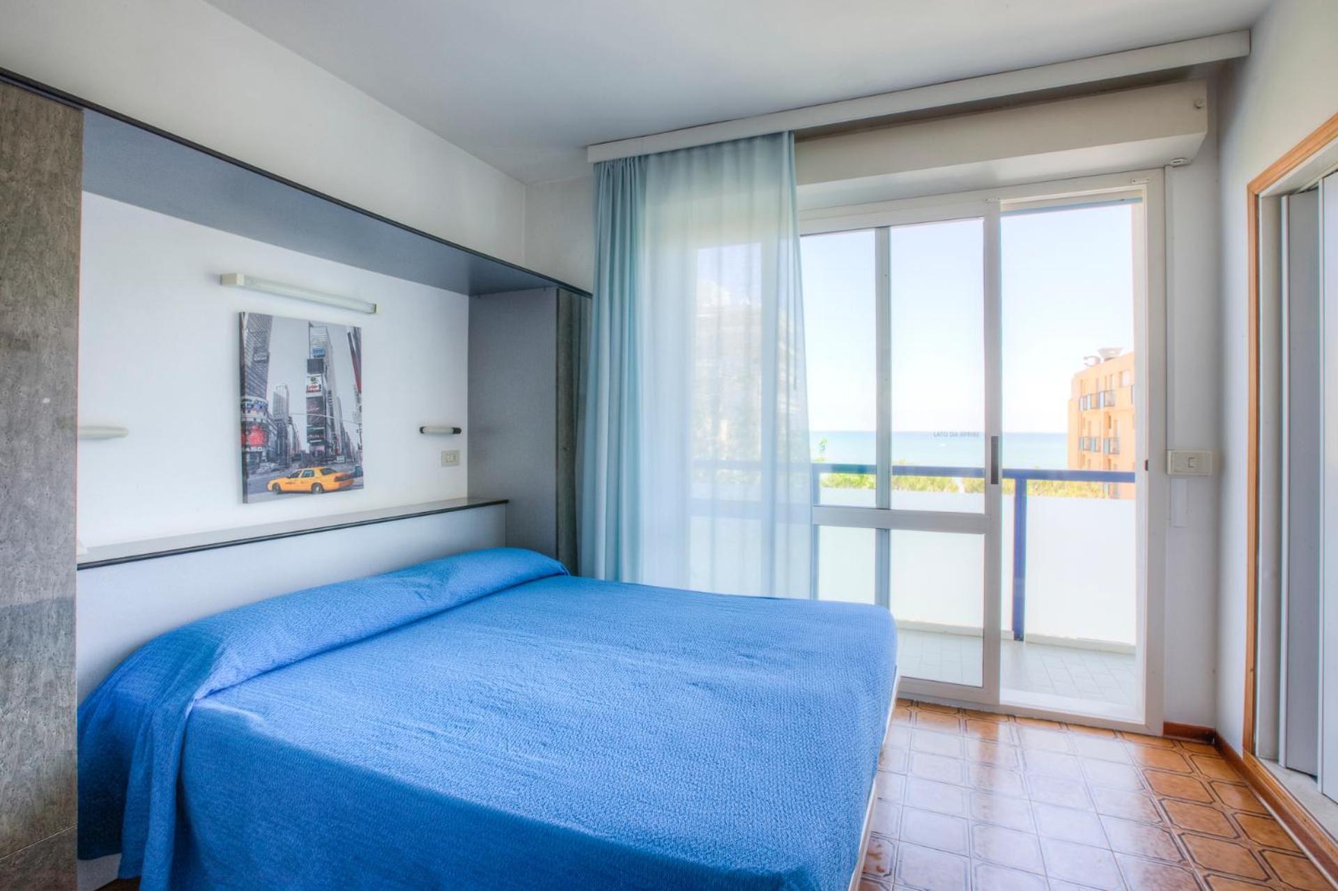 Hotel Taunus - Vista Mare Riccione Exteriör bild